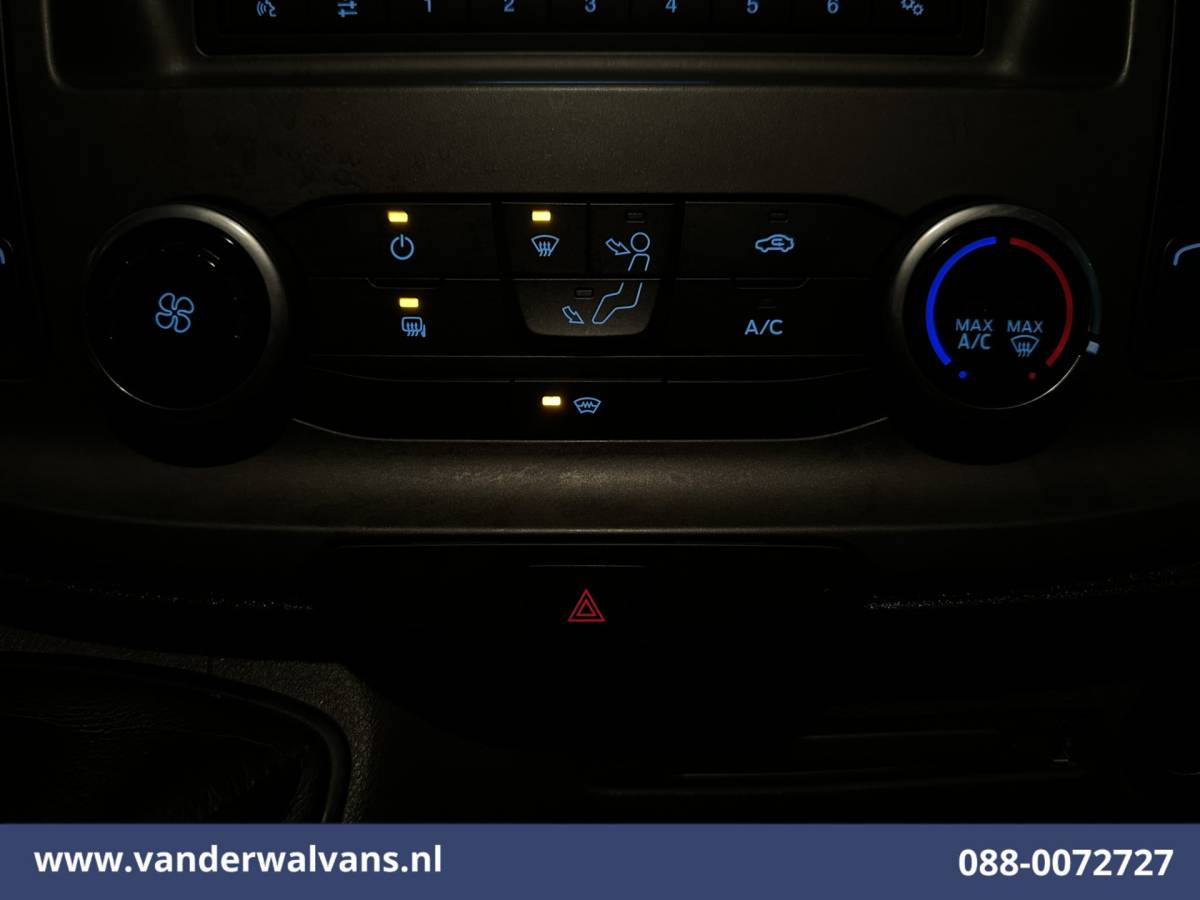 Ford Transit Ford Transit 2.0 TDCI 160pk Bakwagen Laadklep Euro6 Airco | 1040kg laadvermogen | Cruisecontrol | Verwarmde Voorruit Bijrijdersbank