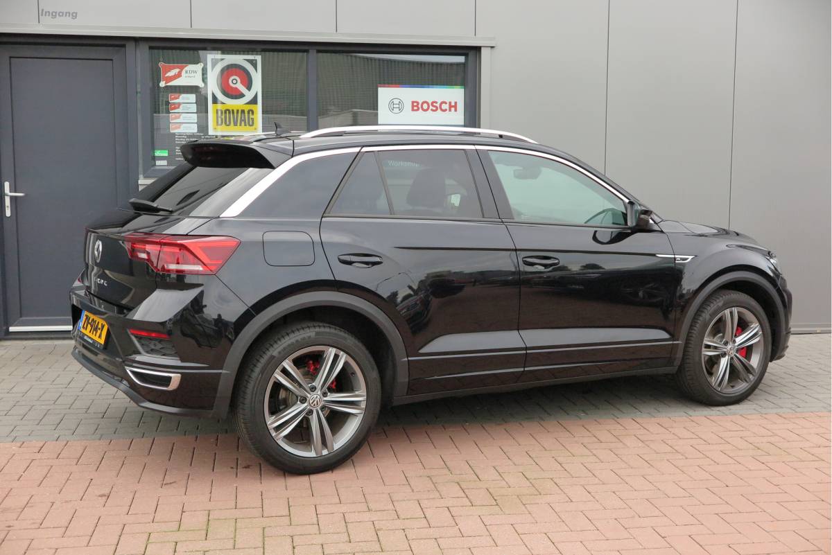 Volkswagen T-Roc Volkswagen T-Roc 1.5 TSI 150pk DSG Sport Business R-Line ,  Pano , Virtual , Xenon, Leder, Navi , Carplay , LMV, PDC, Camera etc. etc