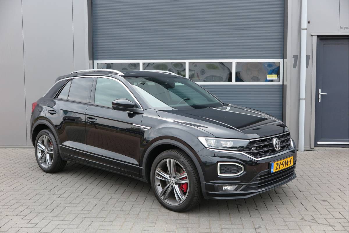 Volkswagen T-Roc Volkswagen T-Roc 1.5 TSI 150pk DSG Sport Business R-Line ,  Pano , Virtual , Xenon, Leder, Navi , Carplay , LMV, PDC, Camera etc. etc