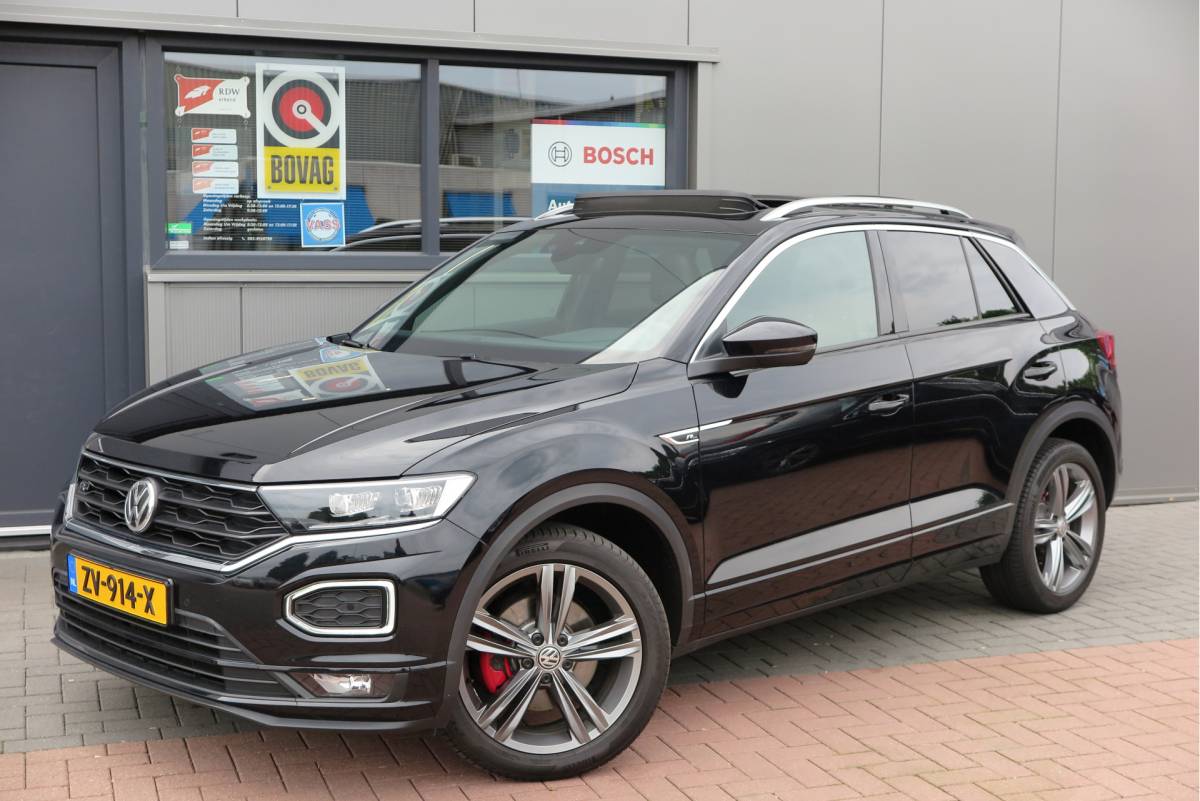 Volkswagen T-Roc Volkswagen T-Roc 1.5 TSI 150pk DSG Sport Business R-Line ,  Pano , Virtual , Xenon, Leder, Navi , Carplay , LMV, PDC, Camera etc. etc