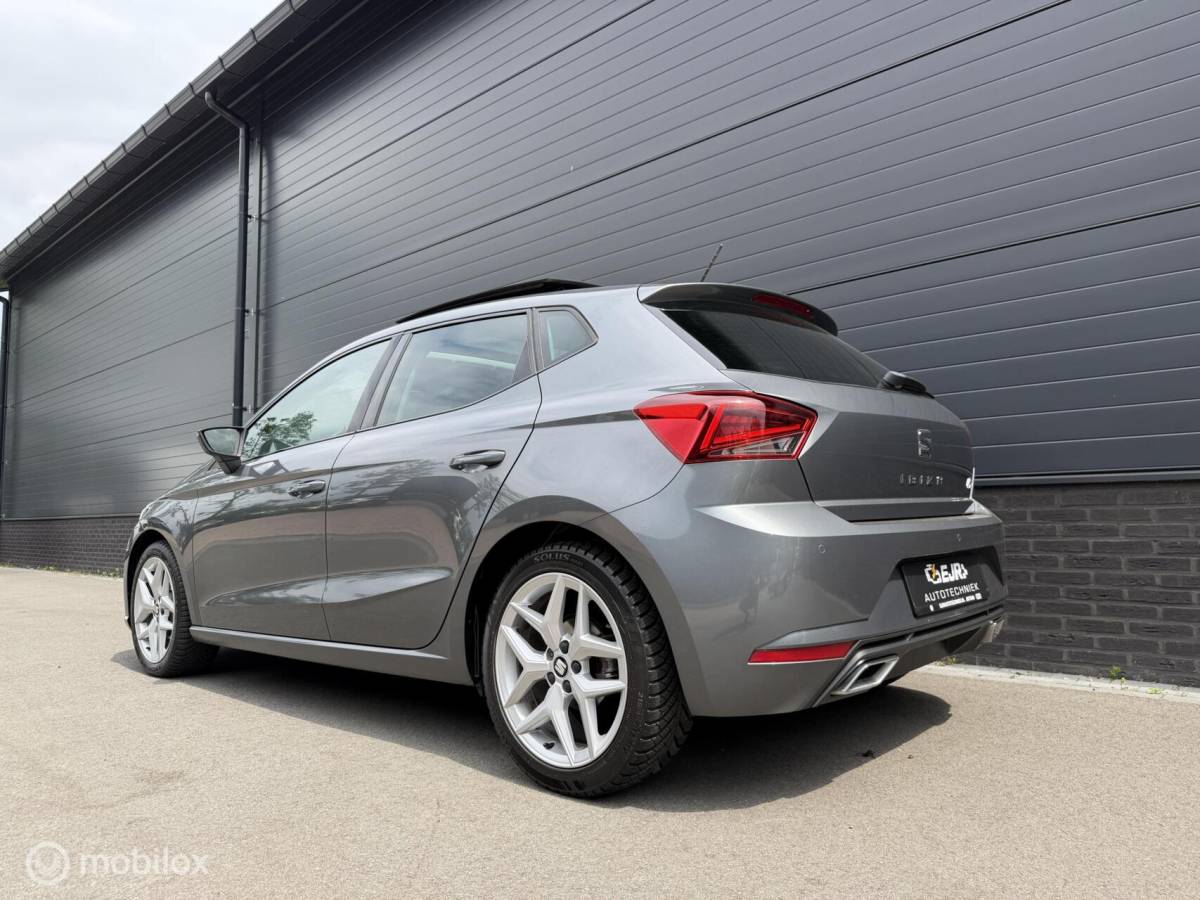 SEAT Ibiza Seat Ibiza 1.0 TSI 116PK! FR CLIMA*CRUISE*CARPLAY*PANO*PDC*LM