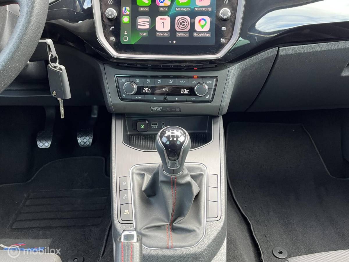 SEAT Ibiza Seat Ibiza 1.0 TSI 116PK! FR CLIMA*CRUISE*CARPLAY*PANO*PDC*LM