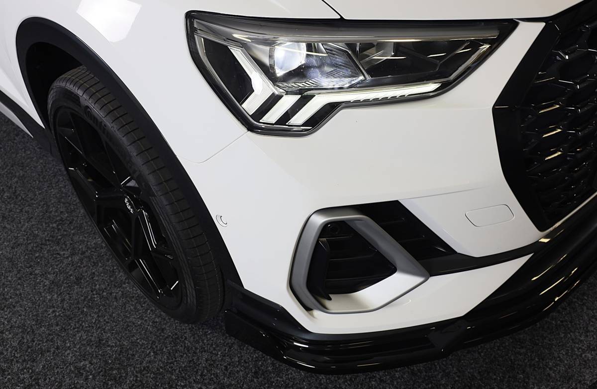 Audi Q3 Audi Q3 Sportback 45 TFSI e RSQ3 Look / Memory / Camera / Acc / Lane Assist / Dode Hoek / S Line Zetels / Pano / Matrix / 21 In