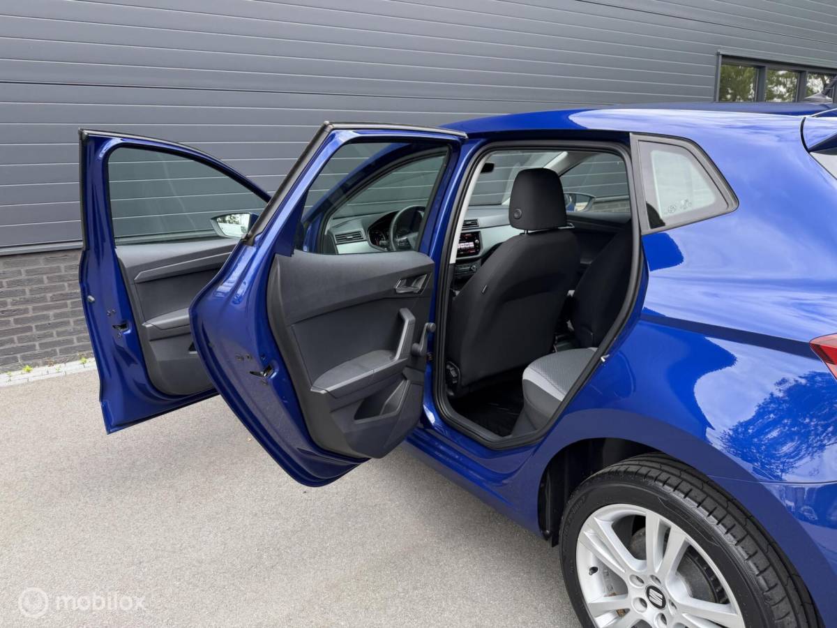 SEAT Ibiza Seat Ibiza 1.0 TSI Style CLIMA*FULLED*CARPLAY*HAAK*LM*STVERW