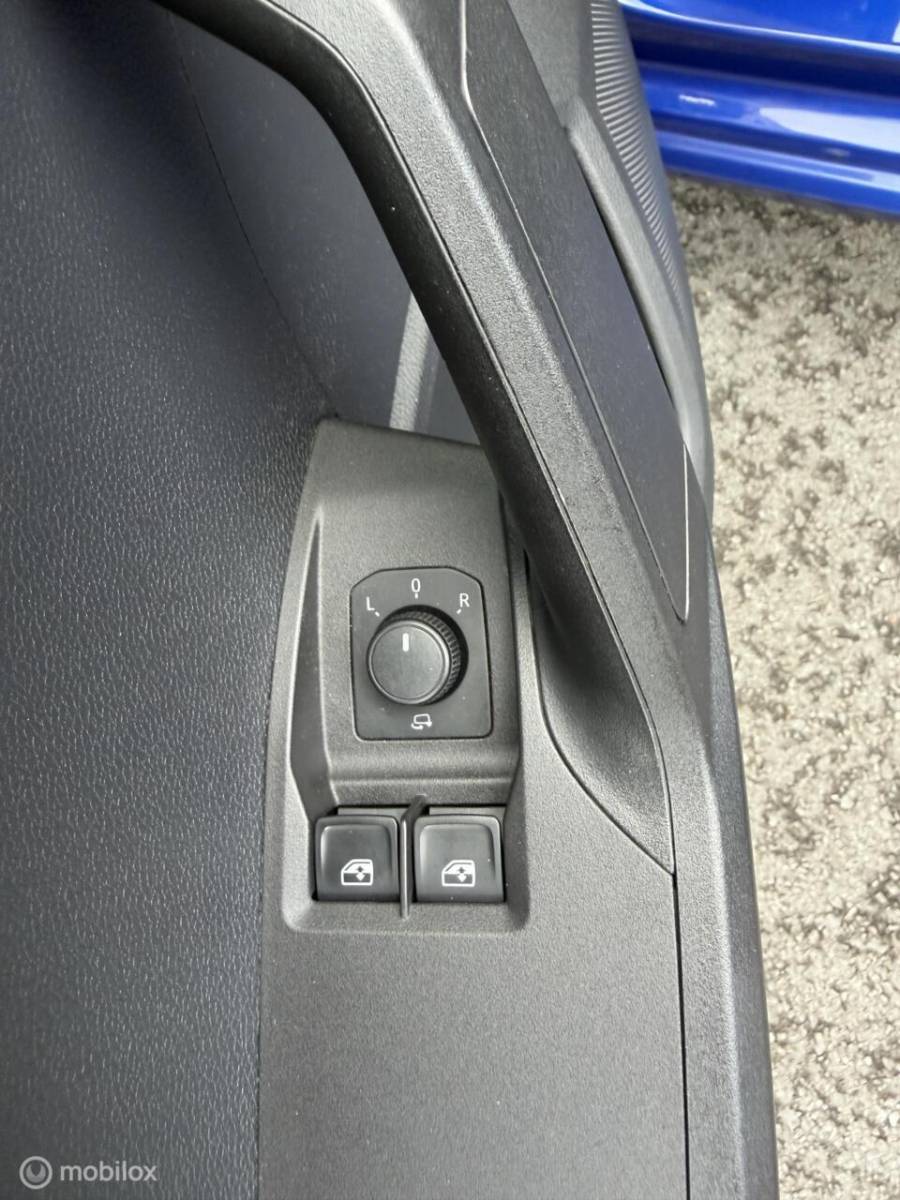 SEAT Ibiza Seat Ibiza 1.0 TSI Style CLIMA*FULLED*CARPLAY*HAAK*LM*STVERW