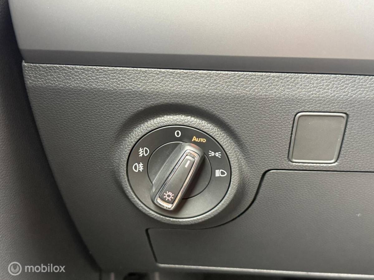 SEAT Ibiza Seat Ibiza 1.0 TSI Style CLIMA*FULLED*CARPLAY*HAAK*LM*STVERW