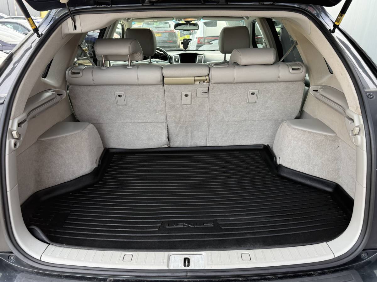Lexus RX Lexus RX BWJ 2009 400h 211 PK Executive AUTOMAAT | TREKHAAK | ELEKTR. STOELEN + STUUR | STOELVERW. | ELEKTR. ACHTERKL. | NAVI | CLIMA | CRUISE