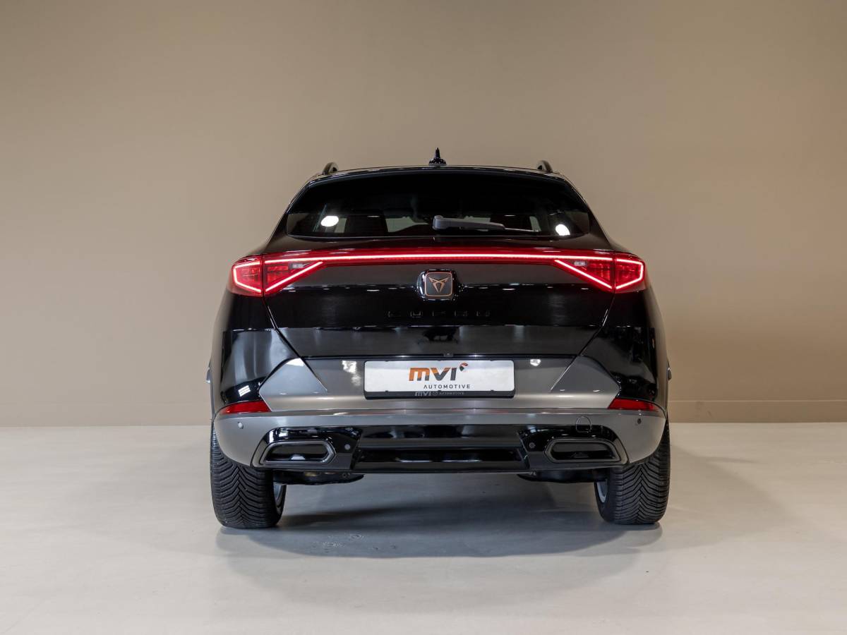 CUPRA Formentor CUPRA Formentor 1.5 TSI Business Edition / 150pk / Achteruitrij camera / Stoel en stuur verwarming /