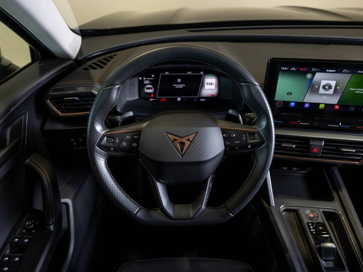 CUPRA Formentor CUPRA Formentor 1.5 TSI Business Edition / 150pk / Achteruitrij camera / Stoel en stuur verwarming /