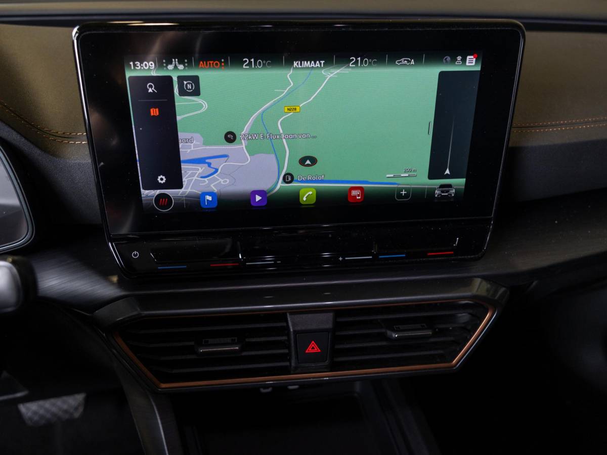 CUPRA Formentor CUPRA Formentor 1.5 TSI Business Edition / 150pk / Achteruitrij camera / Stoel en stuur verwarming /
