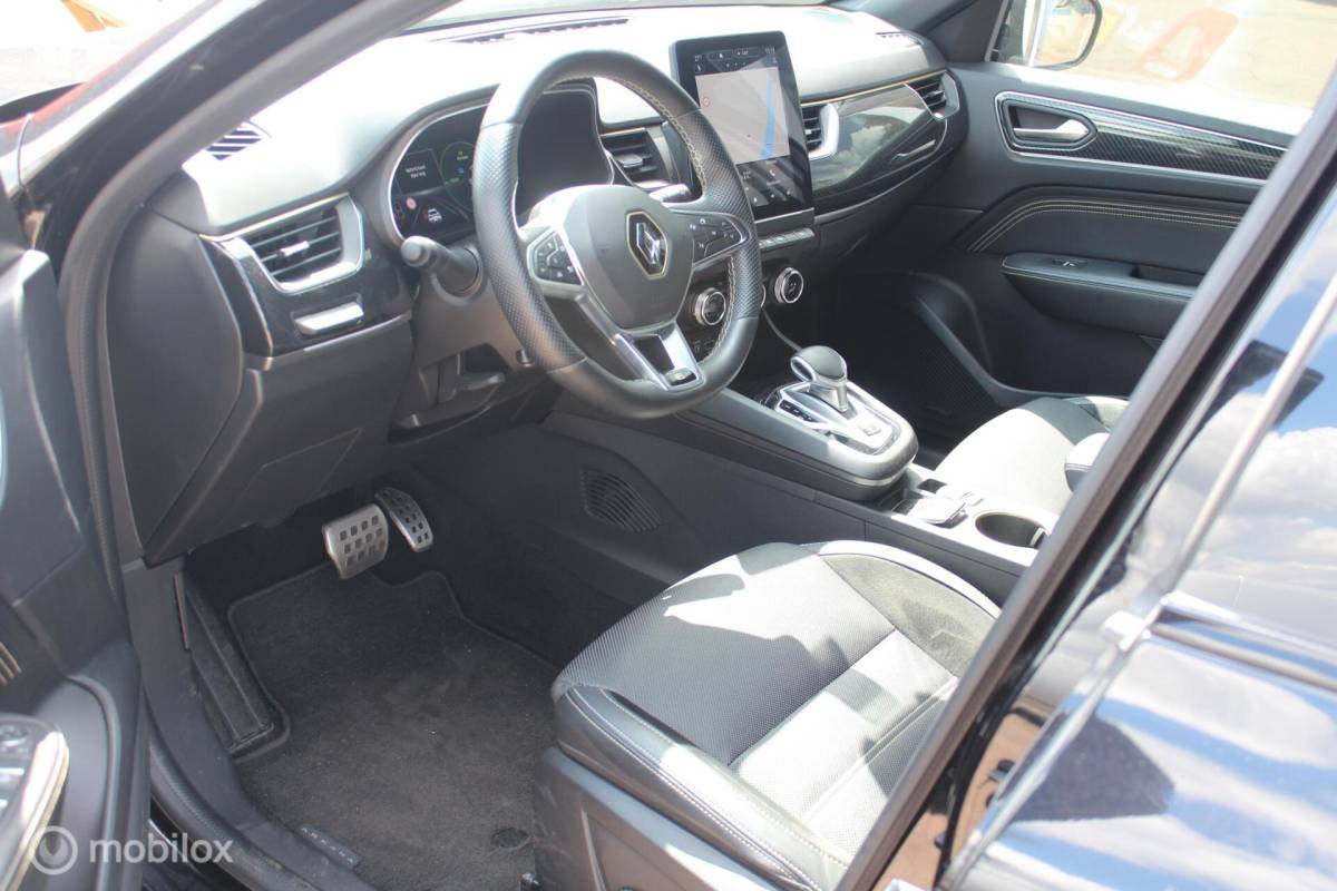 Renault Arkana Renault Arkana 1.6 E-Tech full hybrid RS-Line Full Options