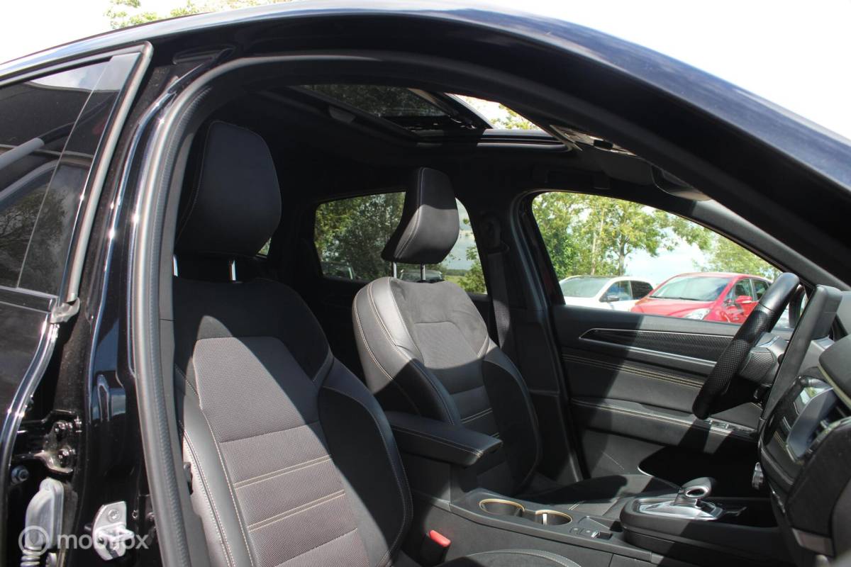 Renault Arkana Renault Arkana 1.6 E-Tech full hybrid RS-Line Full Options