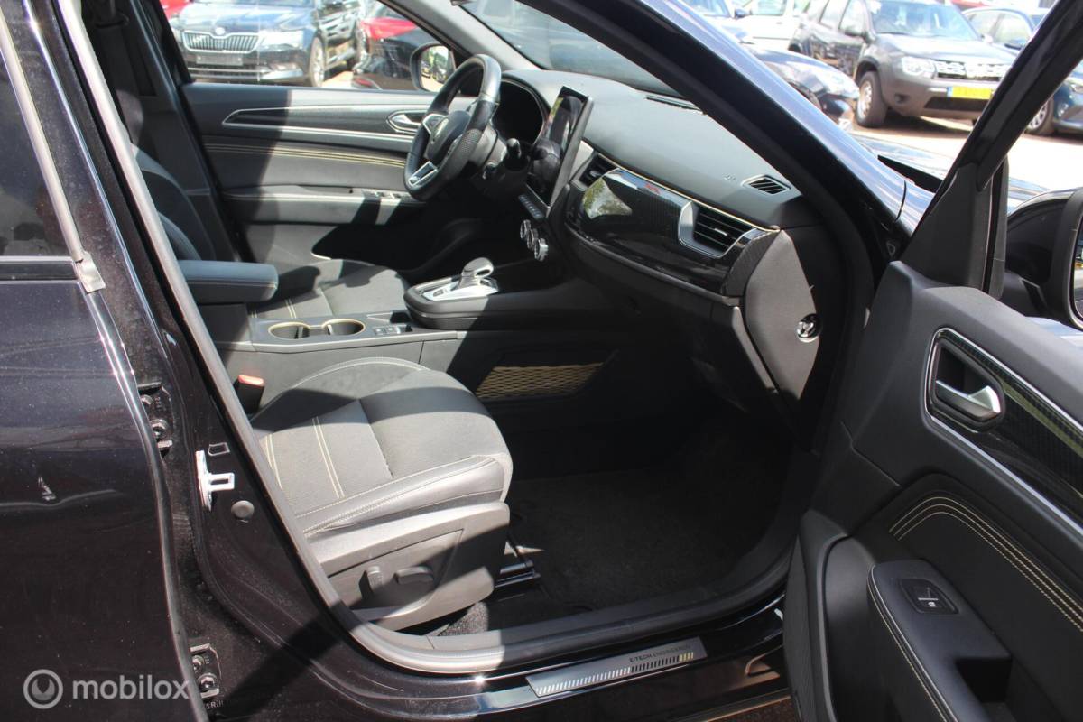 Renault Arkana Renault Arkana 1.6 E-Tech full hybrid RS-Line Full Options
