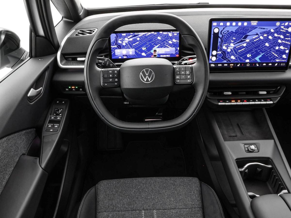 Volkswagen ID.3 Neo Volkswagen ID.3 Neo Style 61 kWh accu 190 PK elektr. aandrijving · Achteruitrijcamera · Draadloze telefoonlader · Zijruiten achter en achterruit getint ·