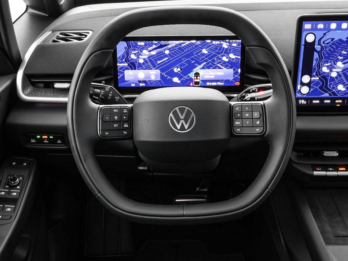 Volkswagen ID.3 Neo Volkswagen ID.3 Neo Style 61 kWh accu 190 PK elektr. aandrijving · Achteruitrijcamera · Draadloze telefoonlader · Zijruiten achter en achterruit getint ·