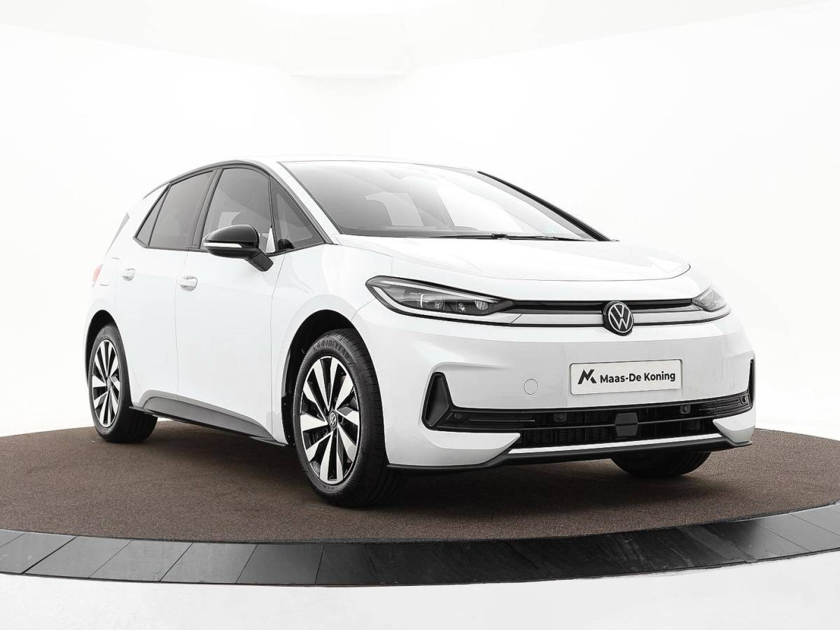 Volkswagen ID.3 Neo Volkswagen ID.3 Neo Style 61 kWh accu 190 PK elektr. aandrijving · Achteruitrijcamera · Draadloze telefoonlader · Zijruiten achter en achterruit getint ·