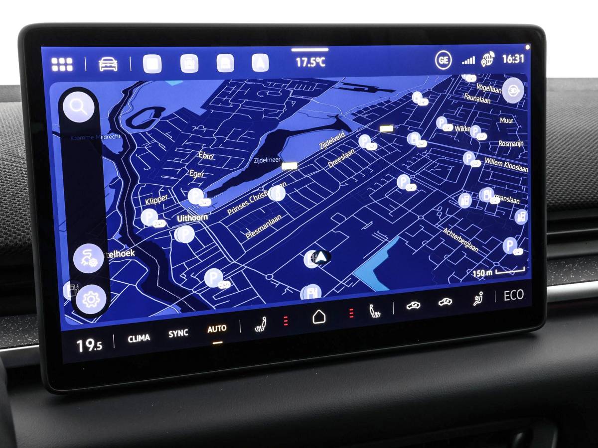 Volkswagen ID.3 Neo Volkswagen ID.3 Neo Style 61 kWh accu 190 PK elektr. aandrijving · Achteruitrijcamera · Draadloze telefoonlader · Zijruiten achter en achterruit getint ·