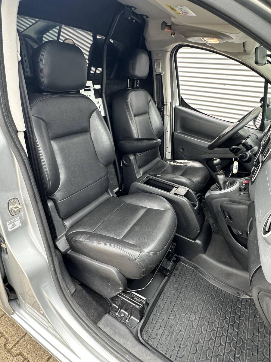 Peugeot Partner Peugeot Partner 122 1.6 BlueHDi 75 L1 Pro MARGE btw vrij