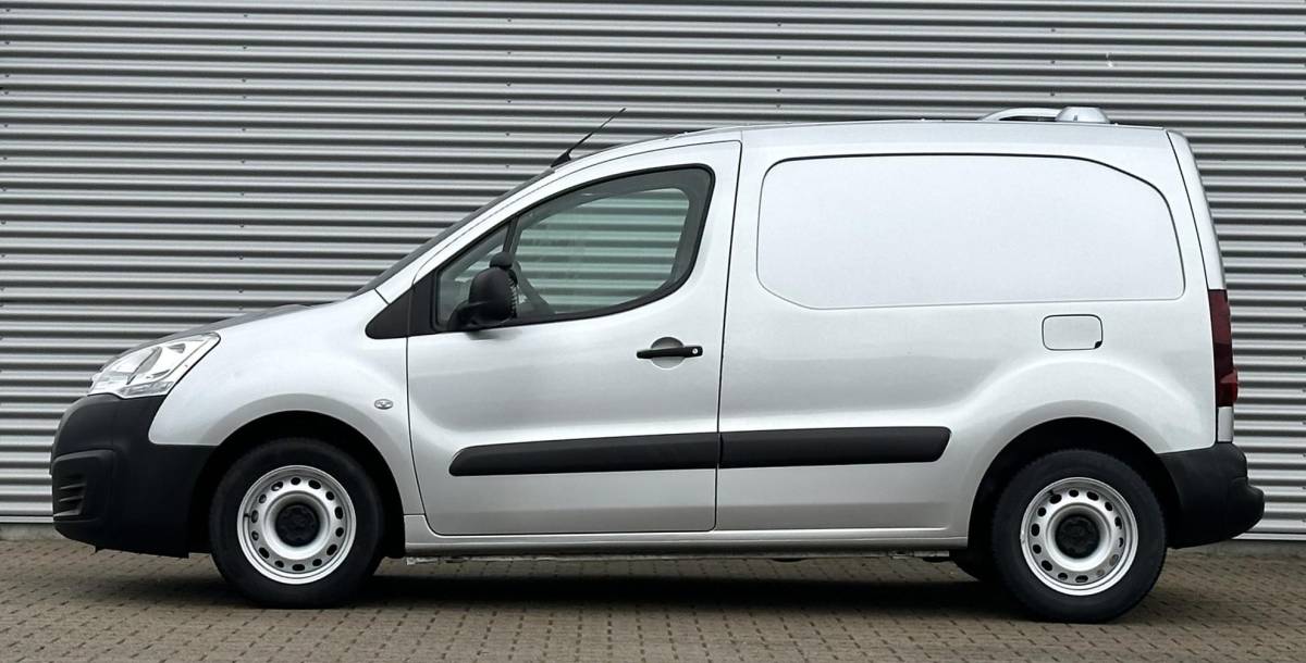 Peugeot Partner Peugeot Partner 122 1.6 BlueHDi 75 L1 Pro MARGE btw vrij