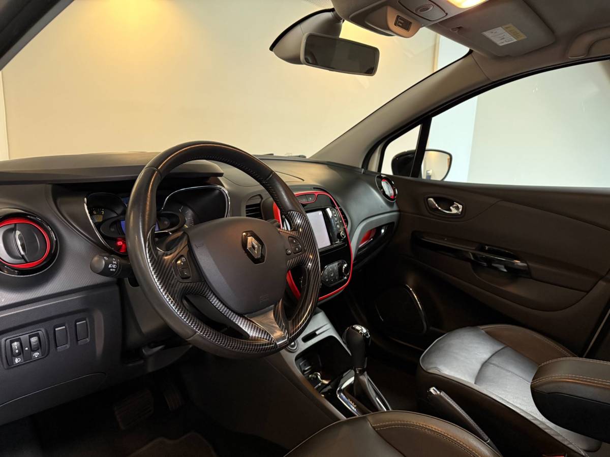 Renault Captur Renault Captur 1.2 TCe Xmod *Automaat* Stoelverw.|Leer|Trekhaak|Camera|Cruise|Navi|All-seasons