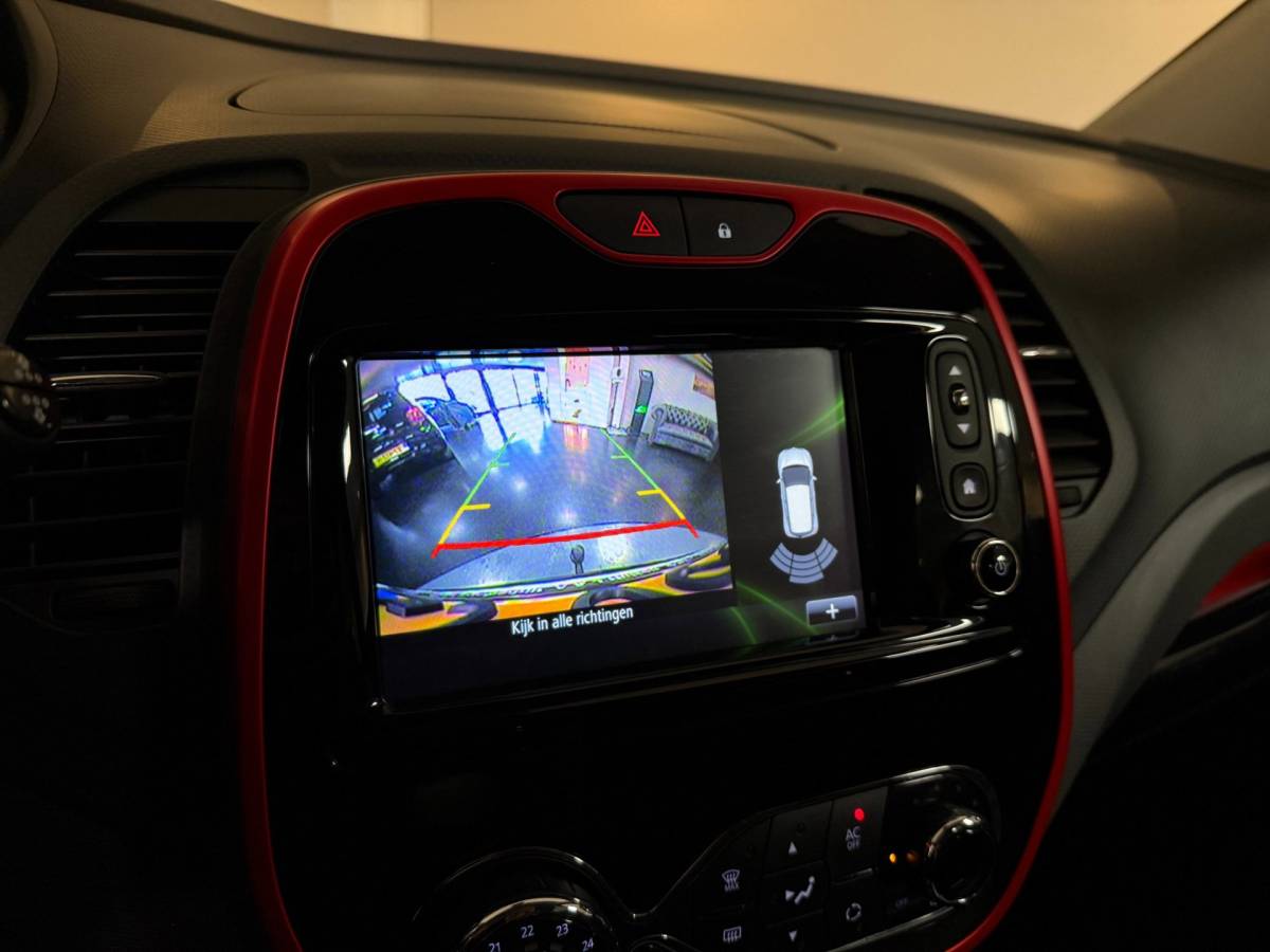 Renault Captur Renault Captur 1.2 TCe Xmod *Automaat* Stoelverw.|Leer|Trekhaak|Camera|Cruise|Navi|All-seasons