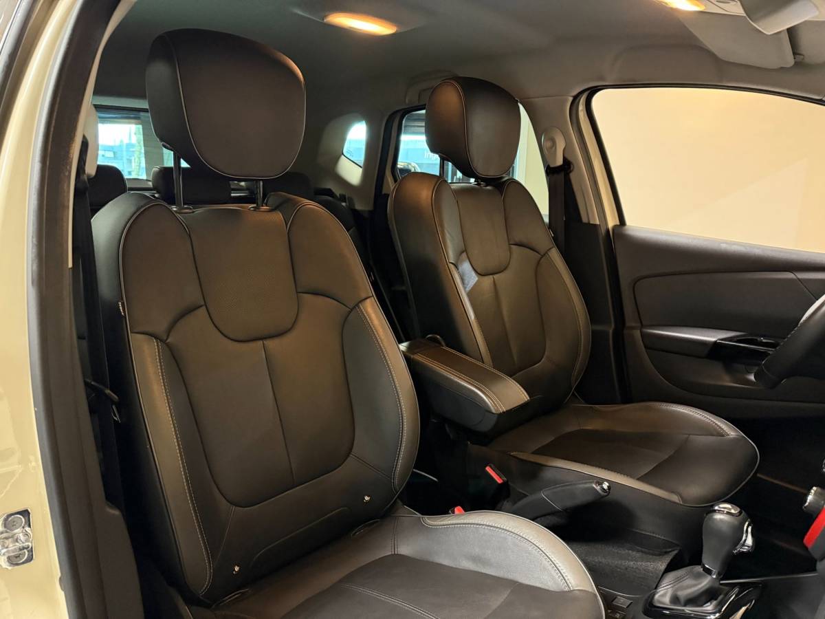 Renault Captur Renault Captur 1.2 TCe Xmod *Automaat* Stoelverw.|Leer|Trekhaak|Camera|Cruise|Navi|All-seasons
