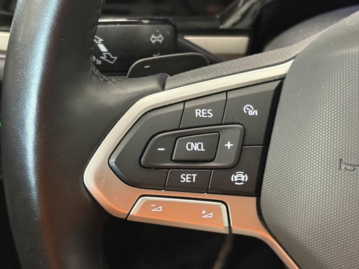 Volkswagen Polo Volkswagen Polo 1.0 TSI Life Business IQ.Light Matrix LED Virtual Cockpit Discover Media PDC VA Stoelverwarming