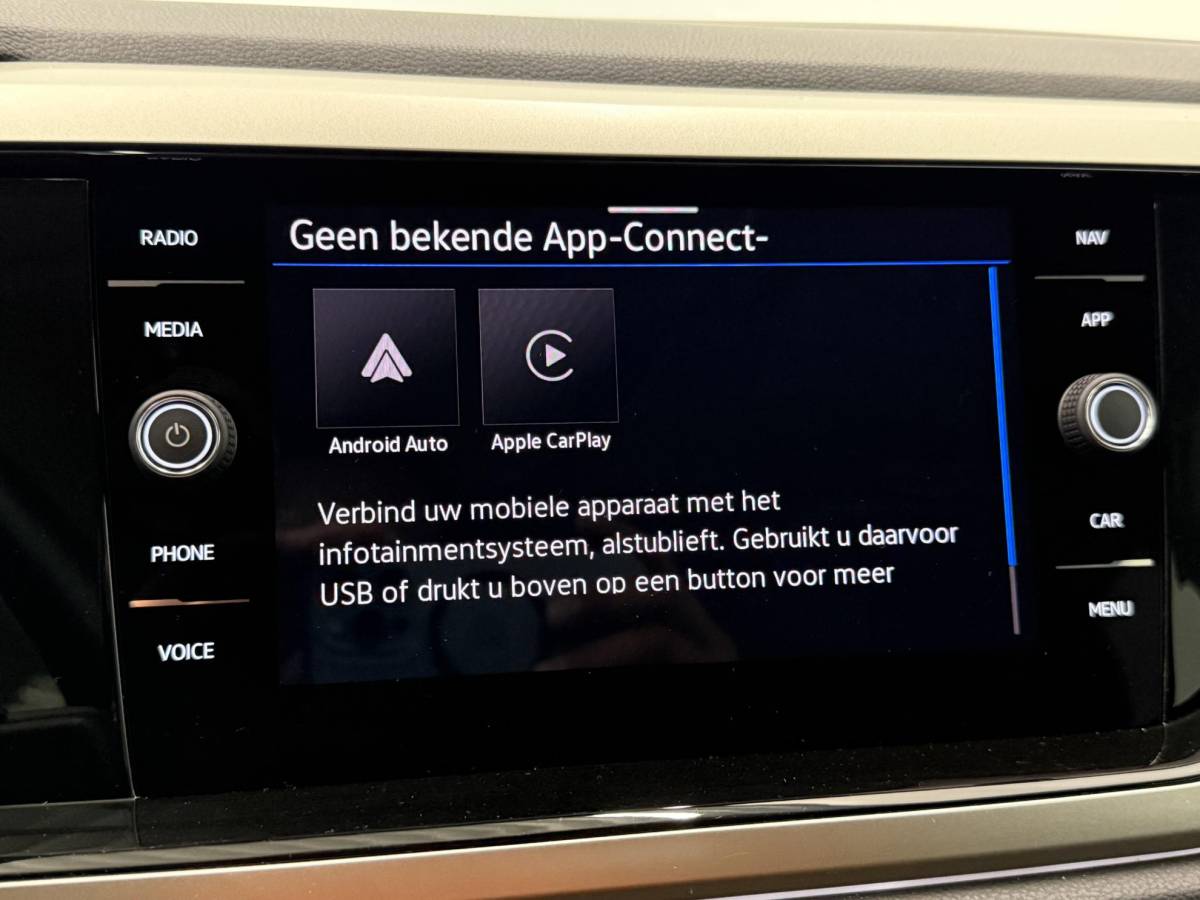Volkswagen Polo Volkswagen Polo 1.0 TSI Life Business IQ.Light Matrix LED Virtual Cockpit Discover Media PDC VA Stoelverwarming