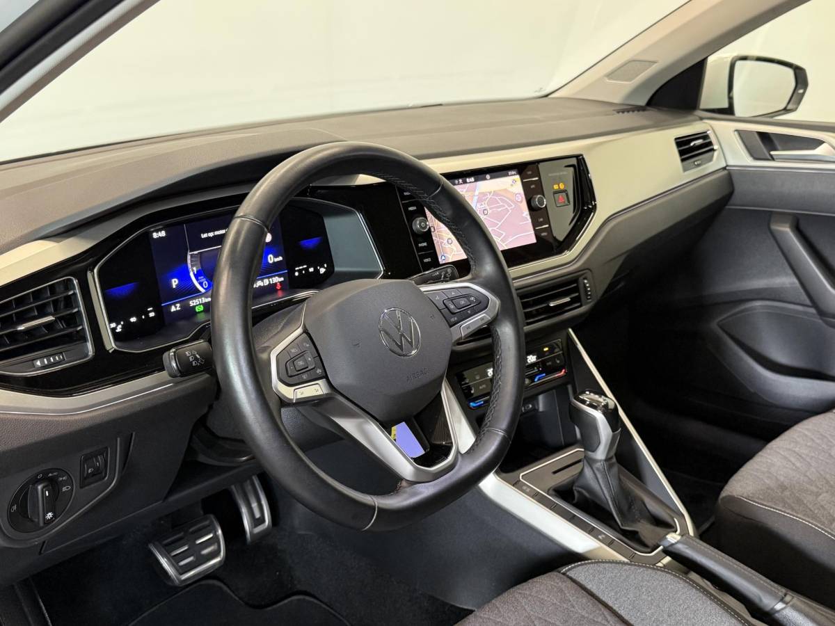 Volkswagen Polo Volkswagen Polo 1.0 TSI Life Business IQ.Light Matrix LED Virtual Cockpit Discover Media PDC VA Stoelverwarming