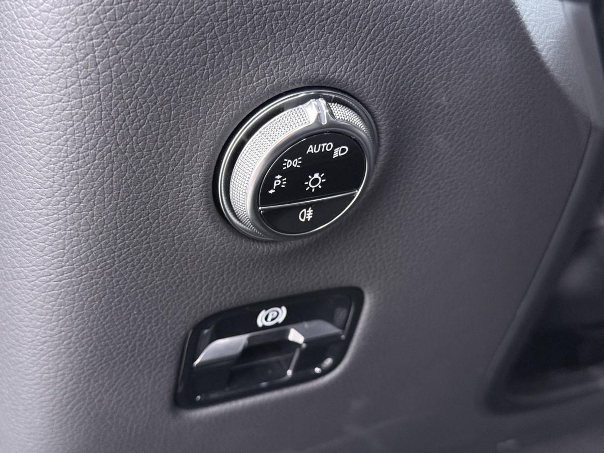 Mercedes-Benz GLC Mercedes-Benz GLC-klasse 300e 4MATIC AMG Line SOH 98% | SUPER COMPLEET| MEMORY STOELEN| BURMESTER 3D AUDIO |DIGITAL LIGHT| 360 CAMERA| ELEKTRISCHE ACHTERKLEP| ADAPTIEVE CRUISE CONTROL| DODE HOEK| CARPLAY| SFEERVERLICHTING