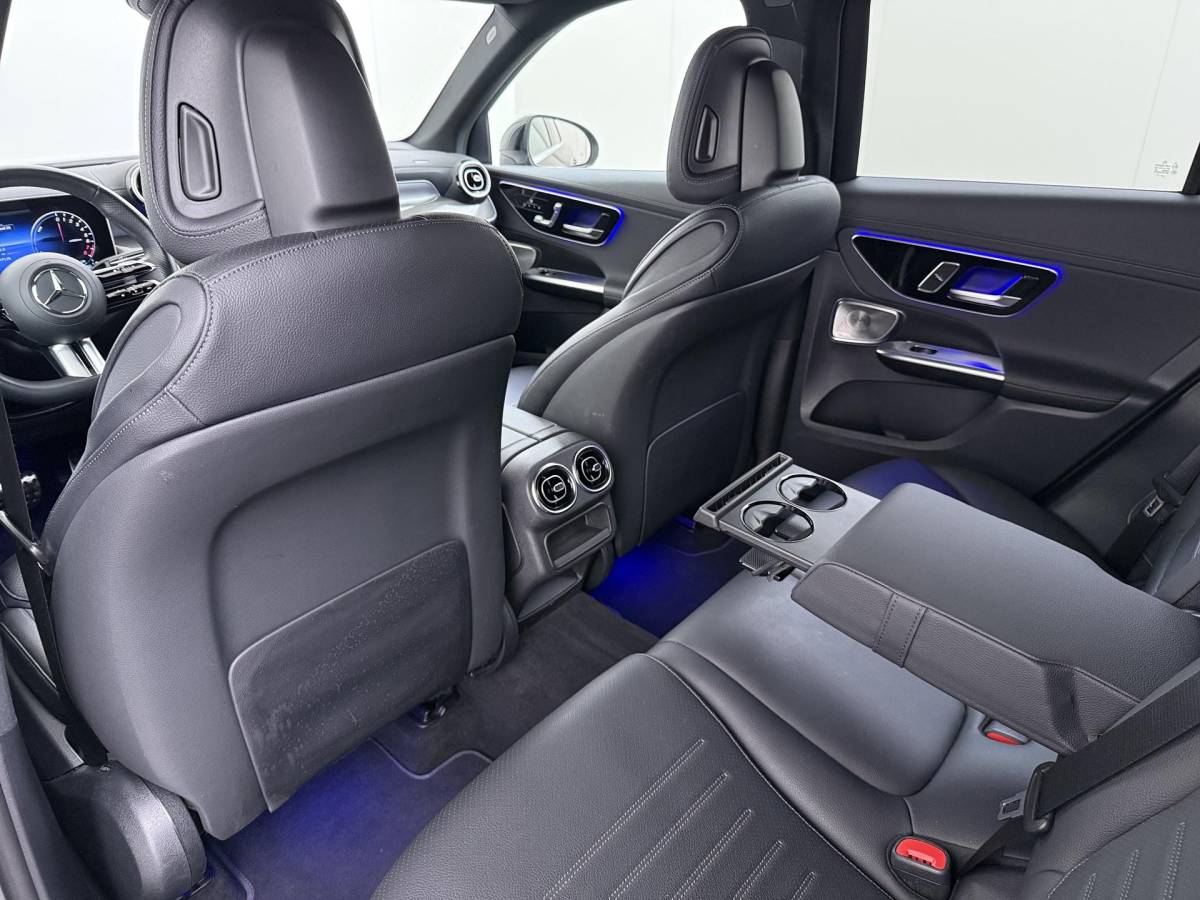 Mercedes-Benz GLC Mercedes-Benz GLC-klasse 300e 4MATIC AMG Line SOH 98% | SUPER COMPLEET| MEMORY STOELEN| BURMESTER 3D AUDIO |DIGITAL LIGHT| 360 CAMERA| ELEKTRISCHE ACHTERKLEP| ADAPTIEVE CRUISE CONTROL| DODE HOEK| CARPLAY| SFEERVERLICHTING