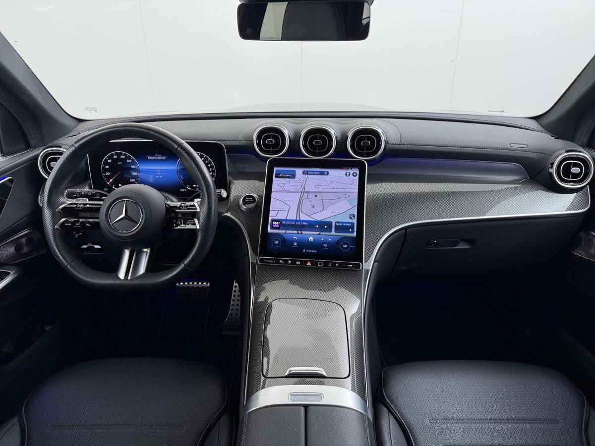 Mercedes-Benz GLC Mercedes-Benz GLC-klasse 300e 4MATIC AMG Line SOH 98% | SUPER COMPLEET| MEMORY STOELEN| BURMESTER 3D AUDIO |DIGITAL LIGHT| 360 CAMERA| ELEKTRISCHE ACHTERKLEP| ADAPTIEVE CRUISE CONTROL| DODE HOEK| CARPLAY| SFEERVERLICHTING