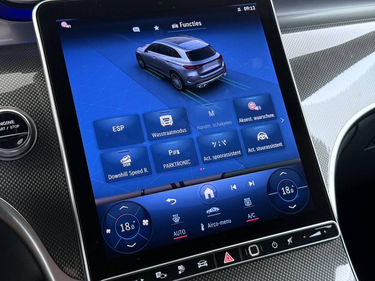 Mercedes-Benz GLC Mercedes-Benz GLC-klasse 300e 4MATIC AMG Line SOH 98% | SUPER COMPLEET| MEMORY STOELEN| BURMESTER 3D AUDIO |DIGITAL LIGHT| 360 CAMERA| ELEKTRISCHE ACHTERKLEP| ADAPTIEVE CRUISE CONTROL| DODE HOEK| CARPLAY| SFEERVERLICHTING