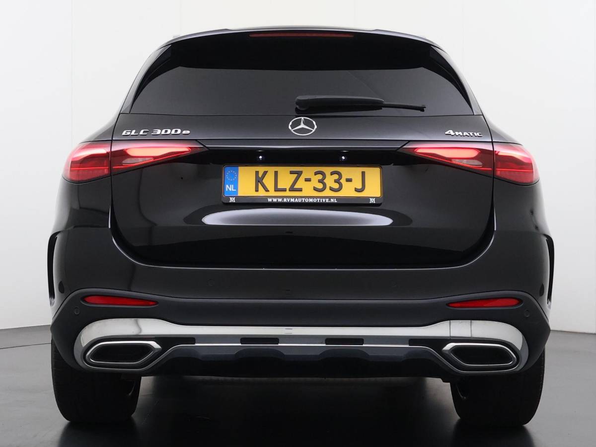 Mercedes-Benz GLC Mercedes-Benz GLC-klasse 300e 4MATIC AMG Line SOH 98% | SUPER COMPLEET| MEMORY STOELEN| BURMESTER 3D AUDIO |DIGITAL LIGHT| 360 CAMERA| ELEKTRISCHE ACHTERKLEP| ADAPTIEVE CRUISE CONTROL| DODE HOEK| CARPLAY| SFEERVERLICHTING