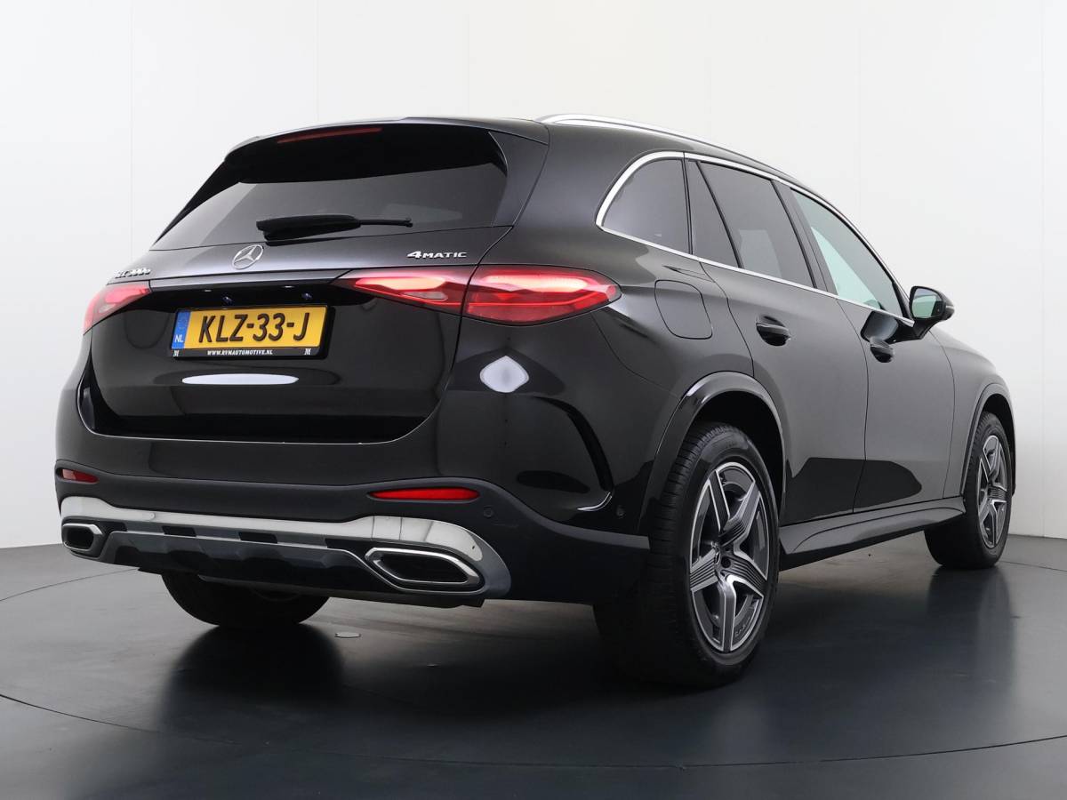 Mercedes-Benz GLC Mercedes-Benz GLC-klasse 300e 4MATIC AMG Line SOH 98% | SUPER COMPLEET| MEMORY STOELEN| BURMESTER 3D AUDIO |DIGITAL LIGHT| 360 CAMERA| ELEKTRISCHE ACHTERKLEP| ADAPTIEVE CRUISE CONTROL| DODE HOEK| CARPLAY| SFEERVERLICHTING