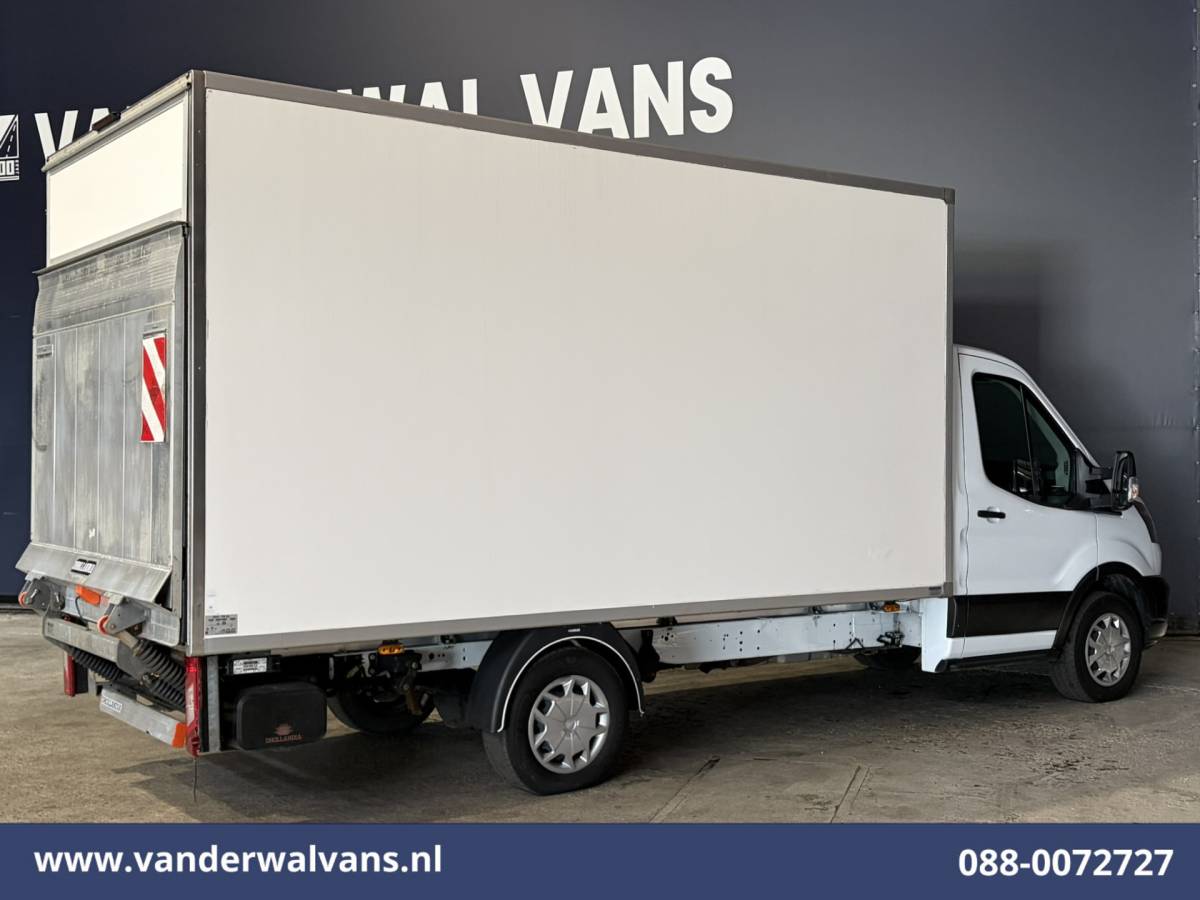 Ford Transit Ford Transit 2.0 TDCI 130pk Bakwagen Laadklep Euro6 Airco | 1040kg laadvermogen | Cruisecontrol | Verwarmde voorruit Bijrijdersbank