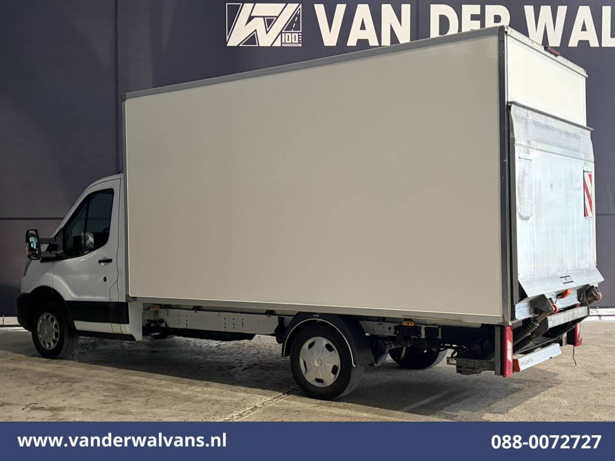 Ford Transit Ford Transit 2.0 TDCI 130pk Bakwagen Laadklep Euro6 Airco | 1040kg laadvermogen | Cruisecontrol | Verwarmde voorruit Bijrijdersbank