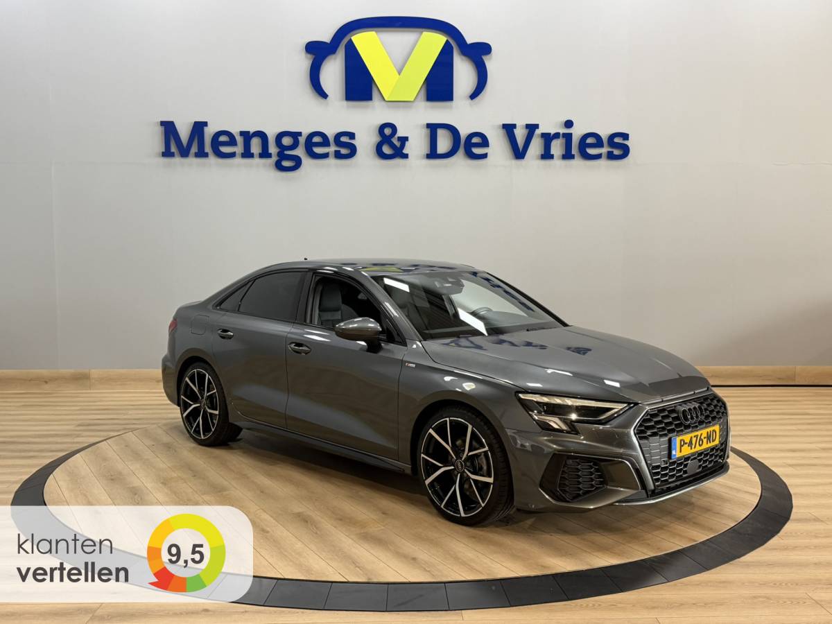Audi A3 Audi A3 Limousine 35 TFSI S edition Airco ECC | Virtual | Stoelverwarming | Trekhaak | Sfeer | Adaptive Cruise | NAP