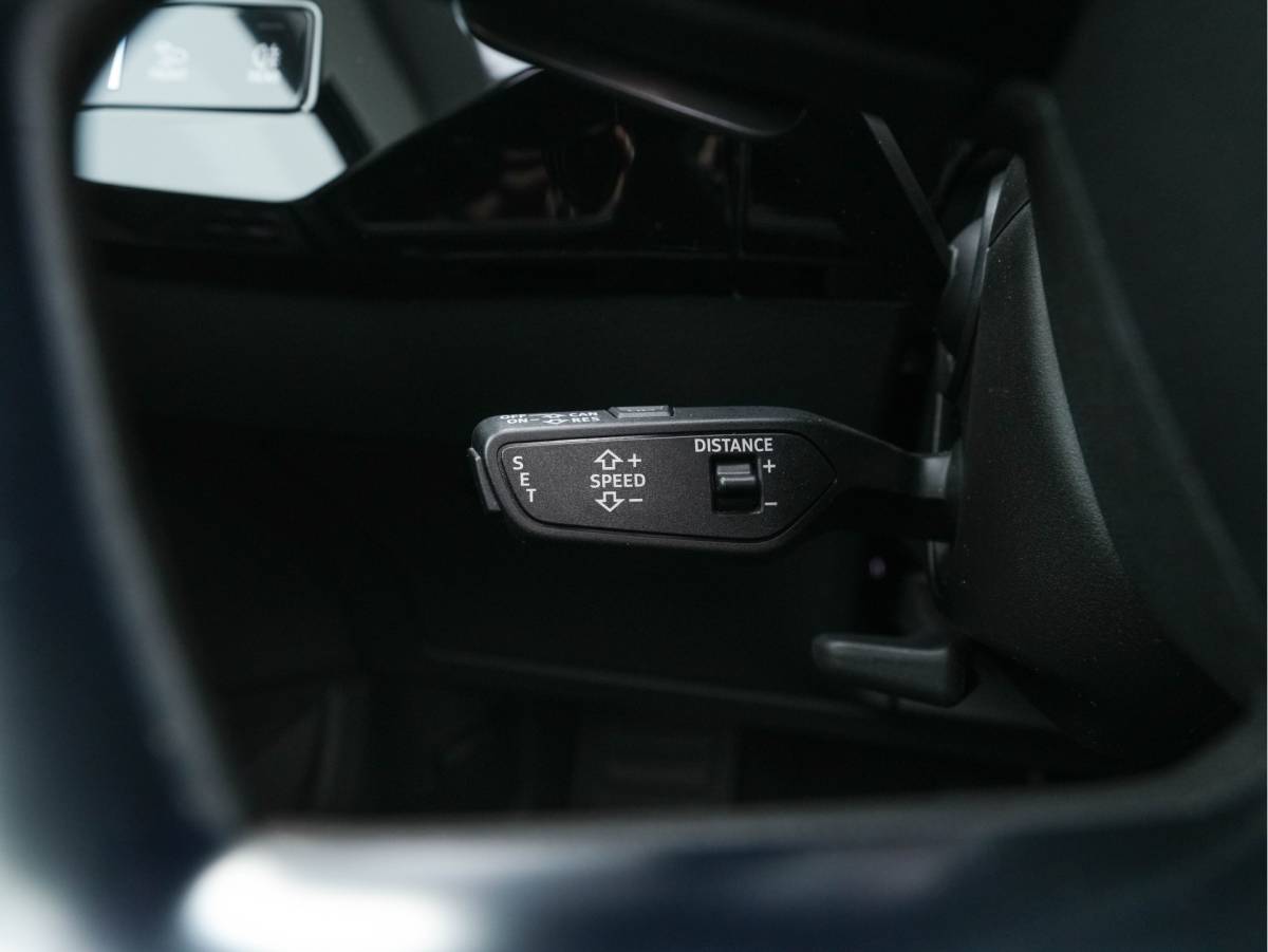 Audi e-tron Audi e-tron 50 Quattro Advanced [ 3-Fase-11kW ] [ SOH-100% ] (INCL-BTW) *HEATPUMP | PANO | LEATHER | DIGI-COCKPIT | FULL-LED | MEMORY-PACK |  KEYLESS | NAVI-FULLMAP | TOWBAR | SHIFTPADDLES | COMFORTSEATS | 20″ALU*