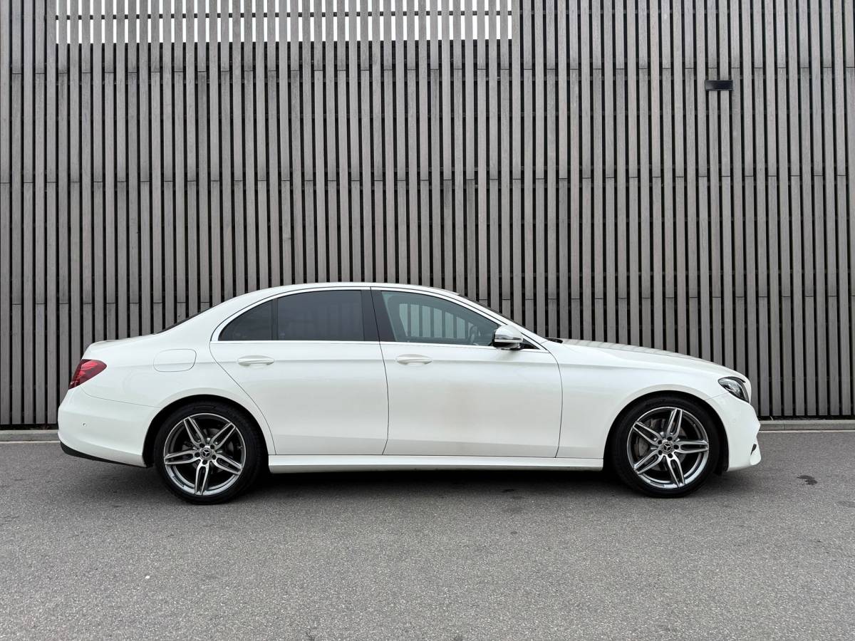 Mercedes-Benz E-Klasse Mercedes-Benz E-klasse 220 d Business Solution AMG pakket