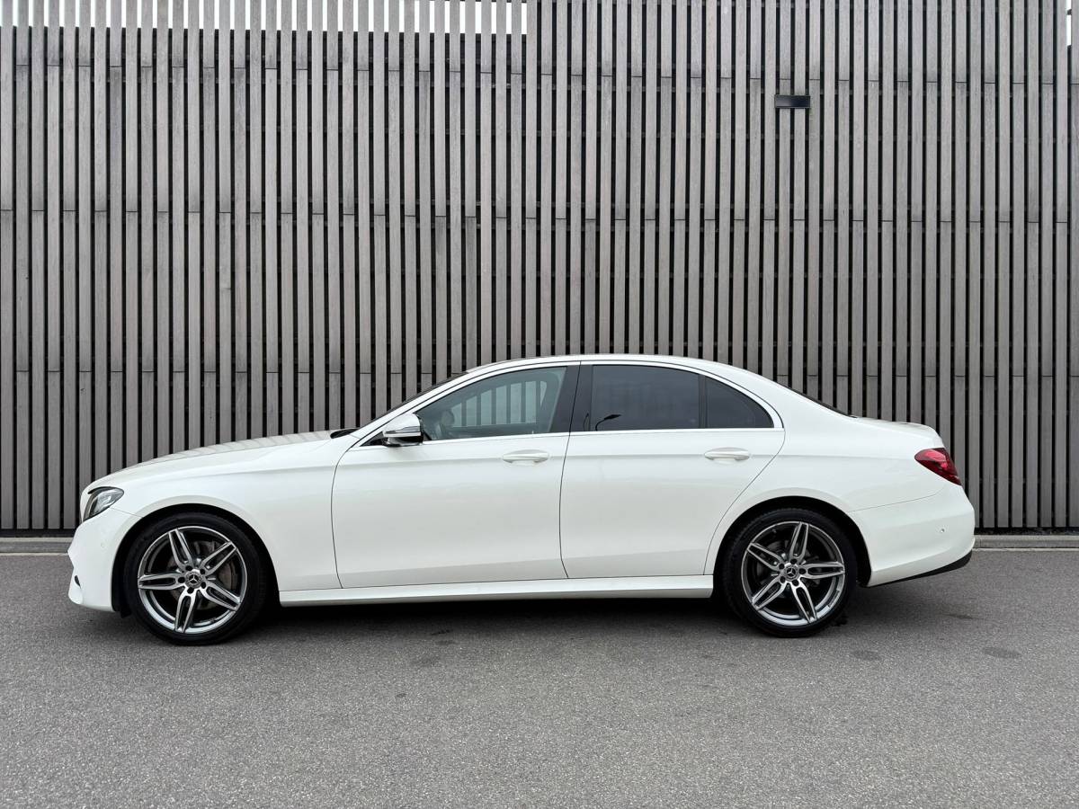 Mercedes-Benz E-Klasse Mercedes-Benz E-klasse 220 d Business Solution AMG pakket
