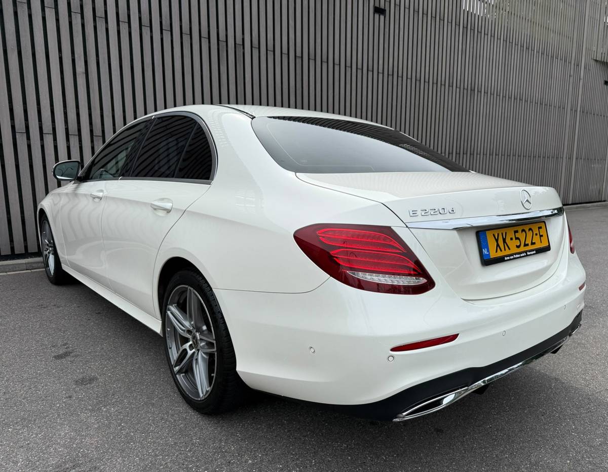 Mercedes-Benz E-Klasse Mercedes-Benz E-klasse 220 d Business Solution AMG pakket