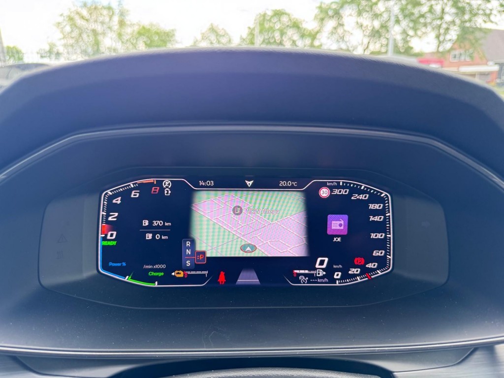 CUPRA Formentor Cupra Formentor 1.4 e-Hybrid VZ 245PK Copper edition VZ stuurwiel Trekhaak Camera Blindspot Carplay etc!