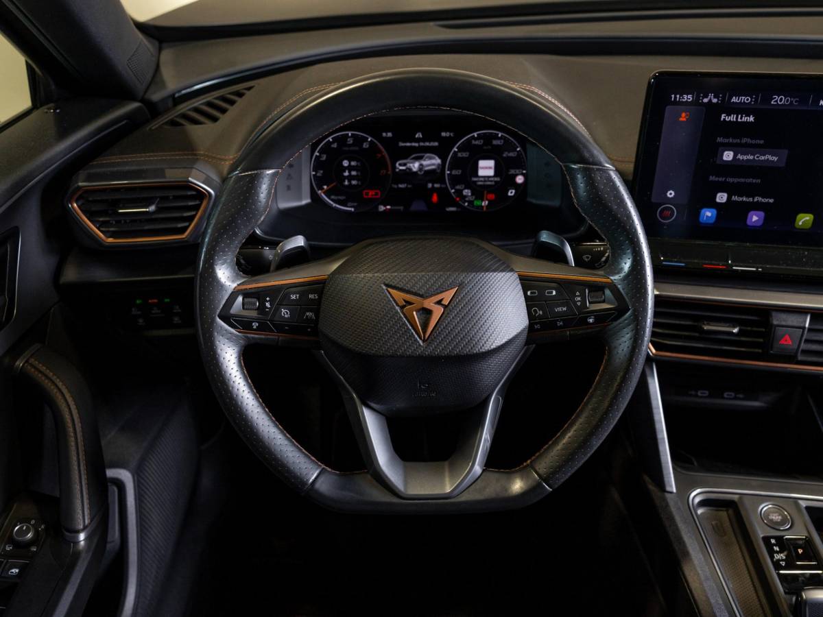 CUPRA Formentor CUPRA Formentor 1.5 TSI 150pk / Trekhaak / Lederen bekleding / Apple carplay / Memory stoelen / Adaptieve cruise control /