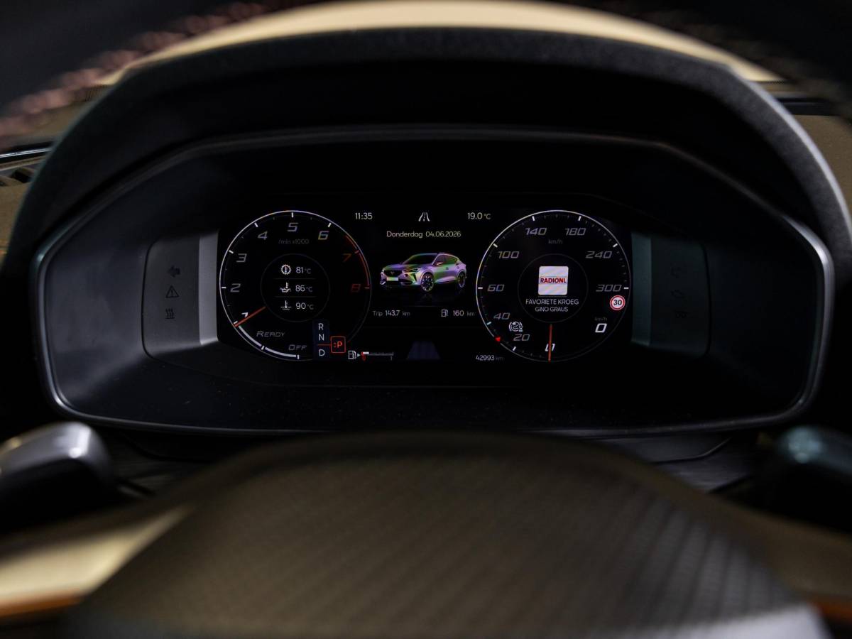 CUPRA Formentor CUPRA Formentor 1.5 TSI 150pk / Trekhaak / Lederen bekleding / Apple carplay / Memory stoelen / Adaptieve cruise control /