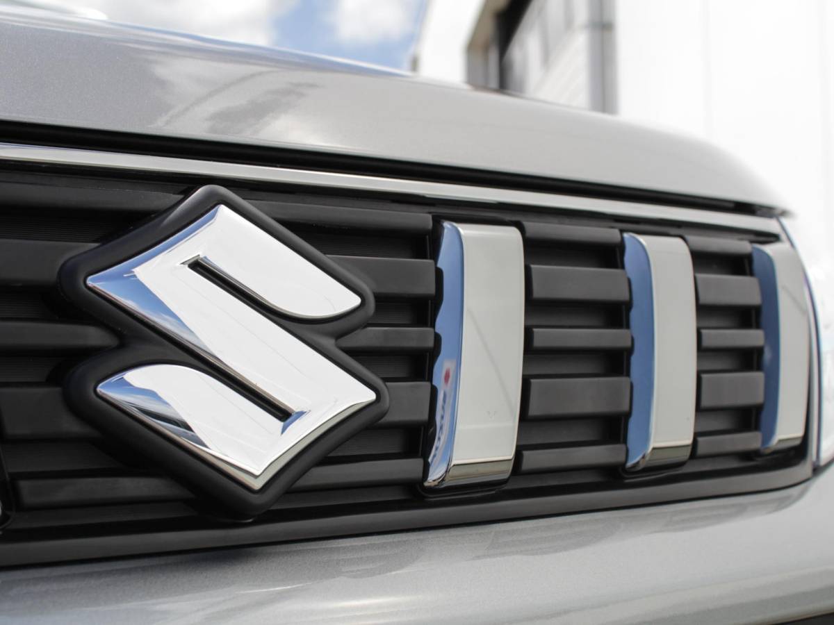 Suzuki Vitara Suzuki Vitara 1.5 Hybrid Style Automaat | Navi | Adap. Cruise | Schuifdak | Camera | Lm-Velgen