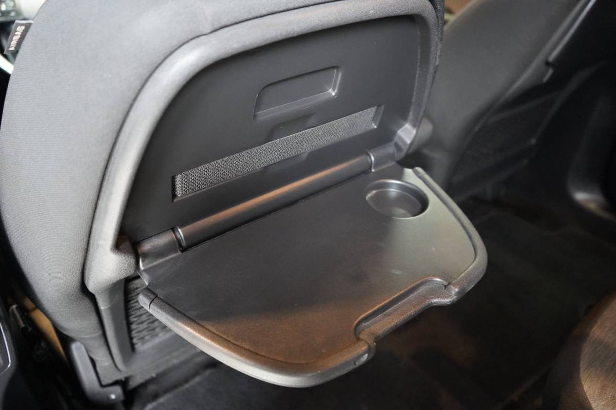 Citroën Grand C4 Picasso Citroen Grand C4 Picasso 1.2 PureTech Shine | 7 PERSOONS | NAVI | AIRCO | ACHTERUITRIJCAMERA | CRUISE | PDC |