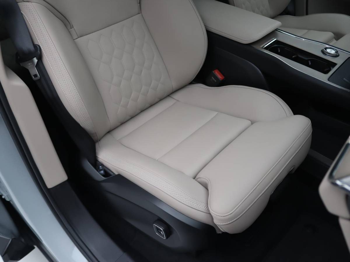 Volvo EX90 Volvo Ex90 Twin Motor Performance 517pk 7P Ultra [ LUCHTVERING+TREKHAAK+LEDER+PANODAK+B&W AUDIO+SOFTCLOSE+ACC ]