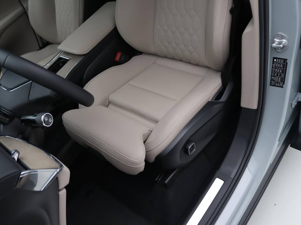 Volvo EX90 Volvo Ex90 Twin Motor Performance 517pk 7P Ultra [ LUCHTVERING+TREKHAAK+LEDER+PANODAK+B&W AUDIO+SOFTCLOSE+ACC ]