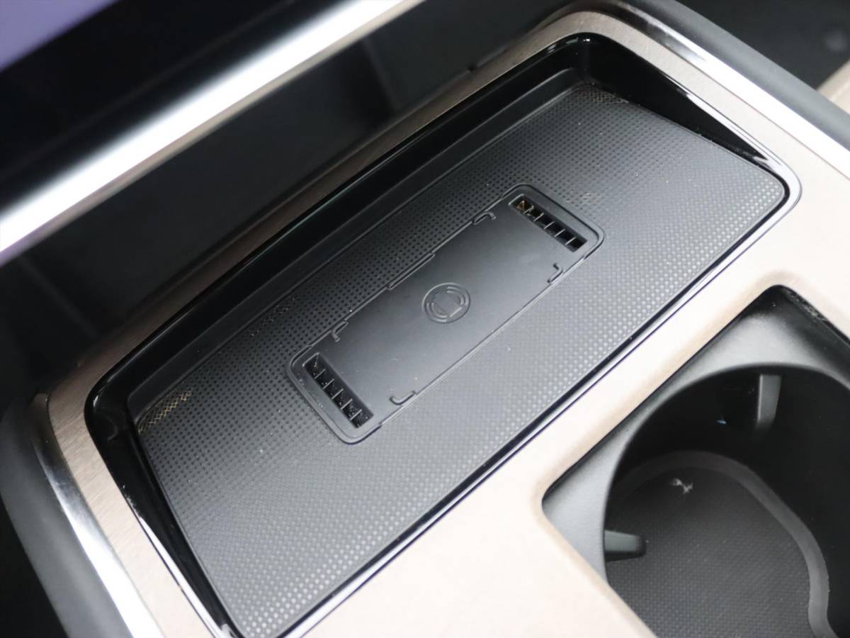 Volvo EX90 Volvo Ex90 Twin Motor Performance 517pk 7P Ultra [ LUCHTVERING+TREKHAAK+LEDER+PANODAK+B&W AUDIO+SOFTCLOSE+ACC ]